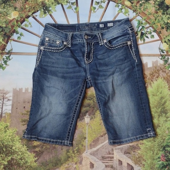 Miss me signature Bermuda shorts size 28